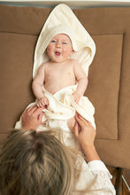 Afbeelding in Gallery-weergave laden, Meyco Baby - Badcape Basic Badstof 75x75cm